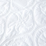 Moisture-proof mattress protector